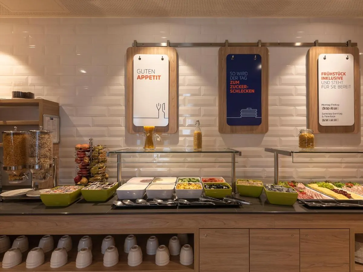 Holiday Inn Express Munich - City East By Ihg Отель