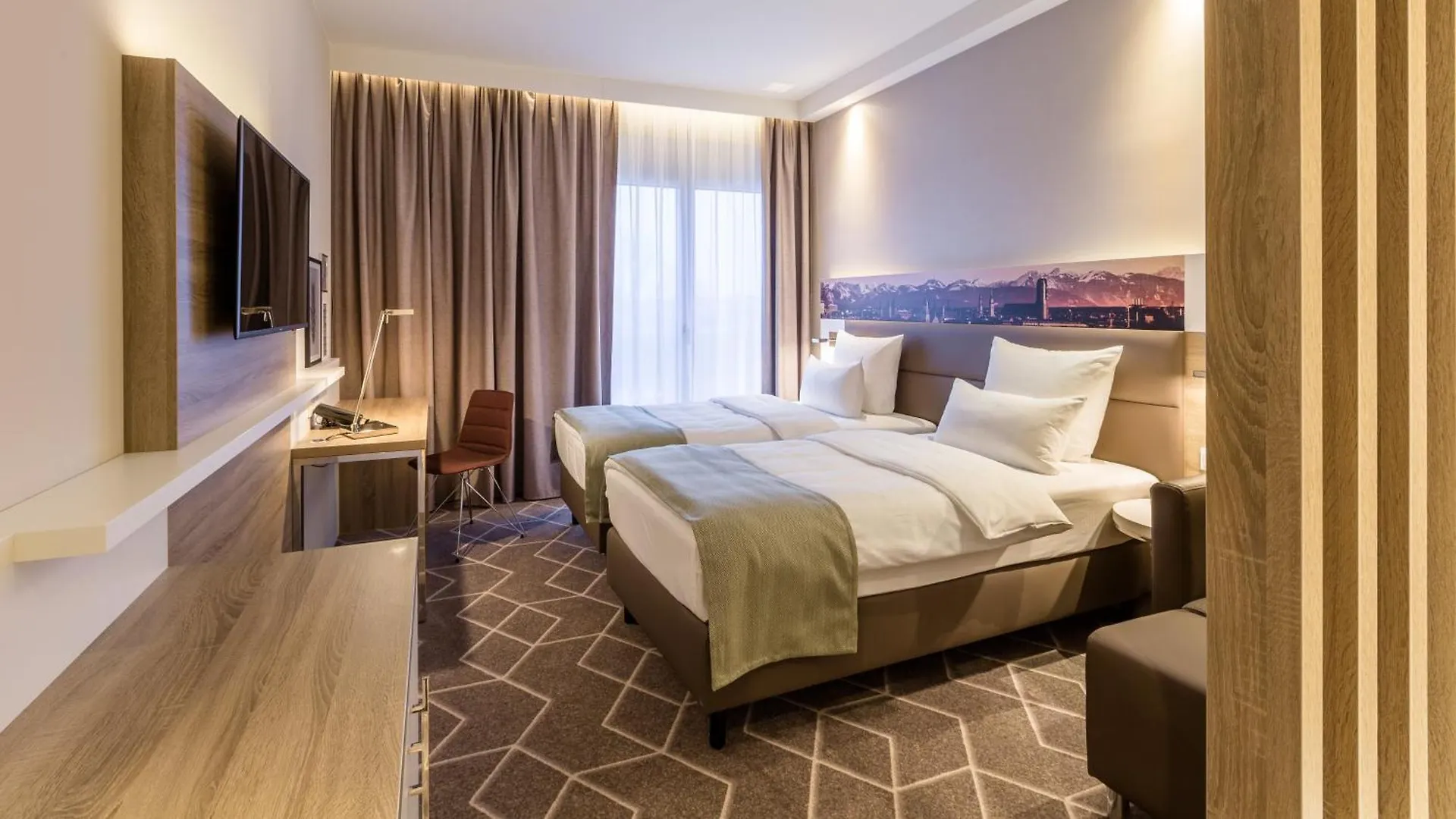 Отель Holiday Inn Express Munich - City East By Ihg