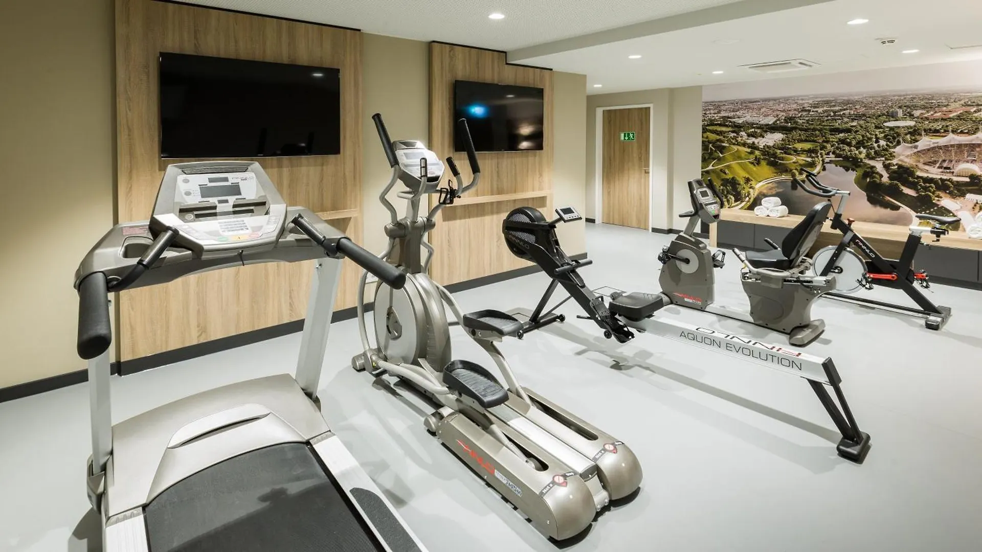 Отель Holiday Inn Express Munich - City East By Ihg